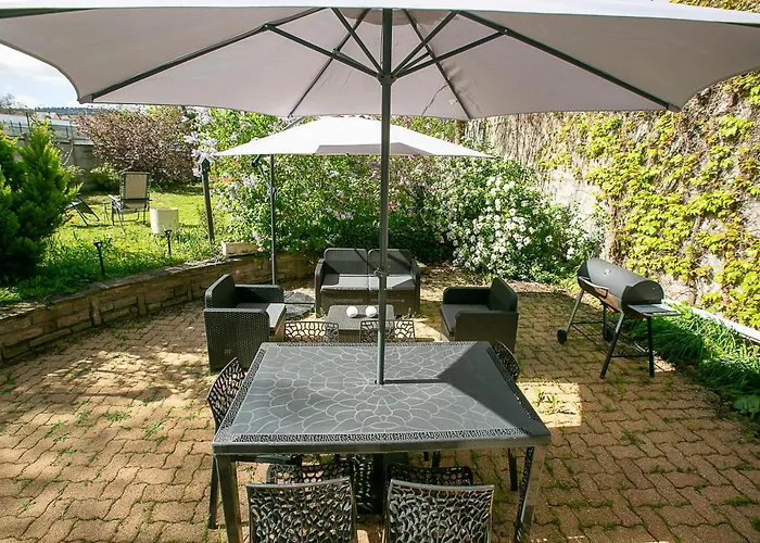 Bords De Seine Vernon-giverny 4*